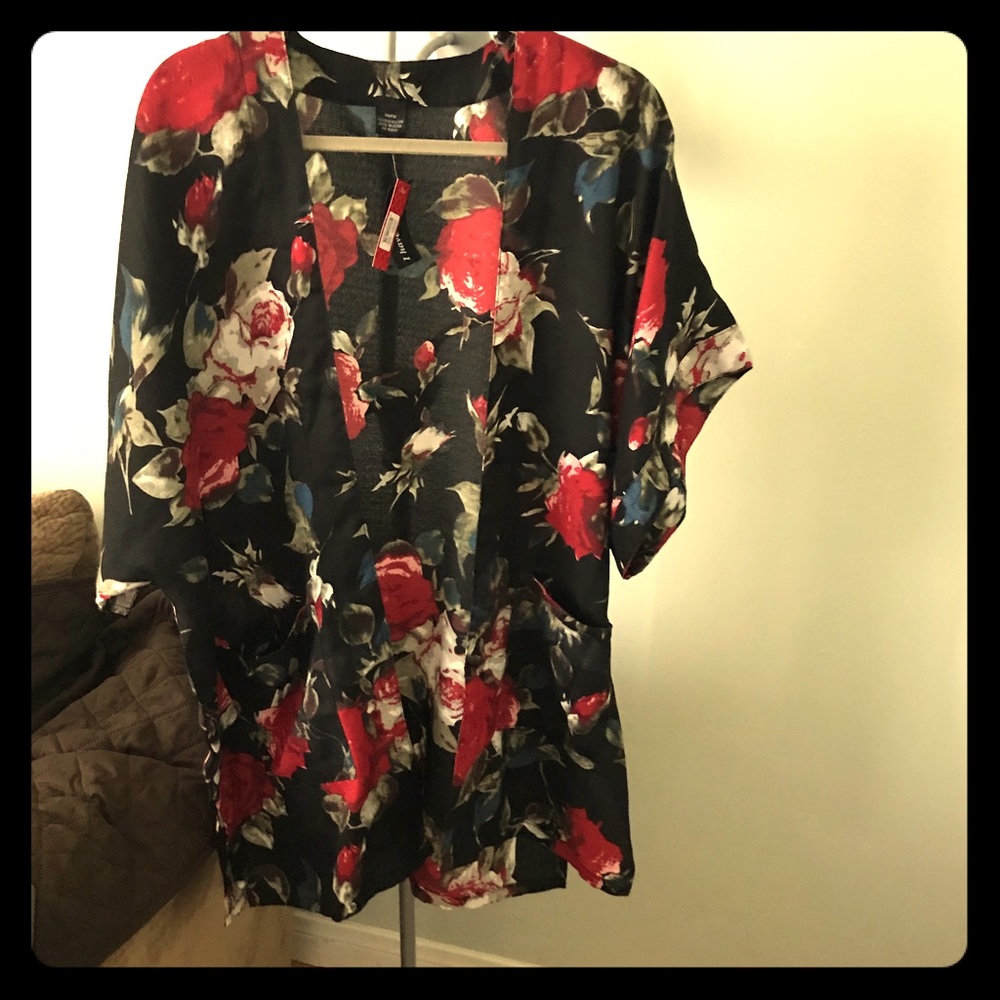🎁Kelly & Katie brand 🆕 Kimono
